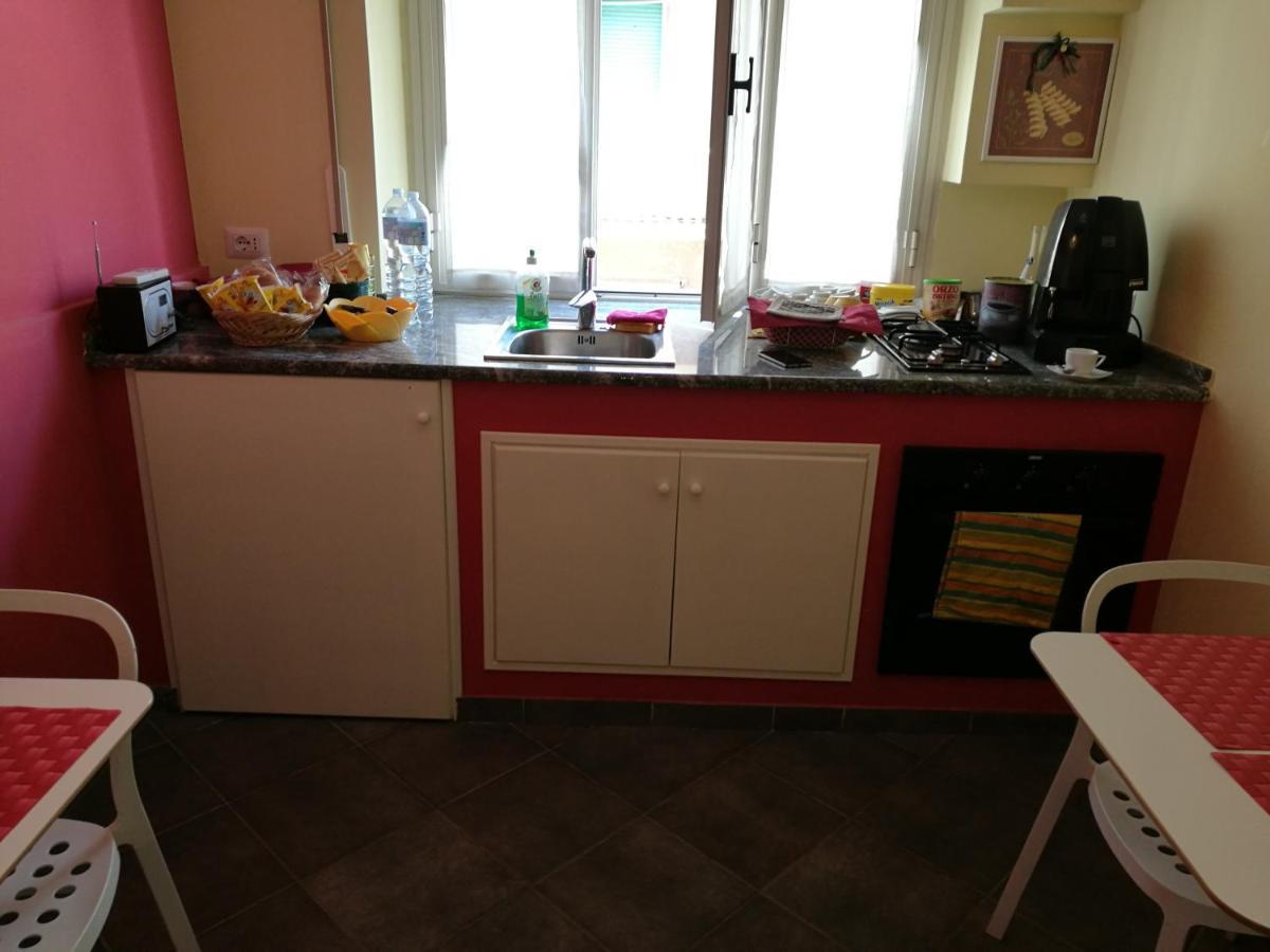 טרצ'ינה B&B Dimora Di Traiano מראה חיצוני תמונה